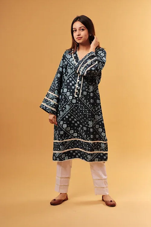 Aisha Blue Print Pakistani Style Kurta Set