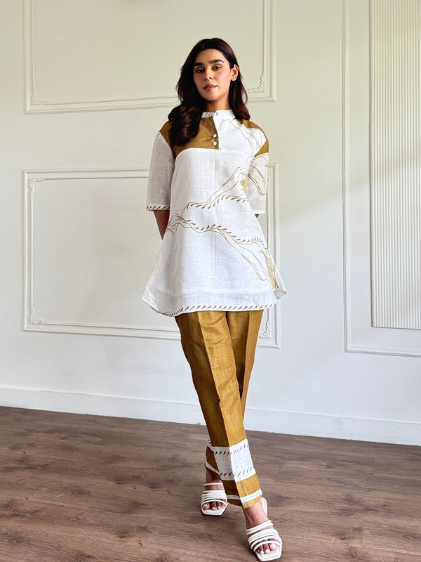 Relaxed white Summer Coord